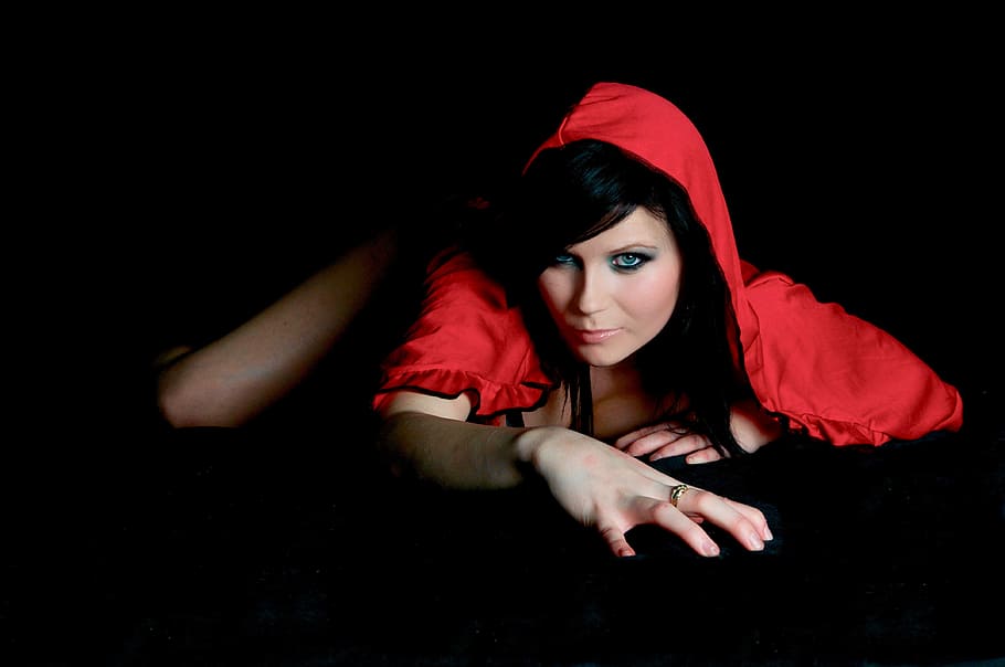 woman in red hoodie posing for picture, girl, beautiful, adult, HD wallpaper