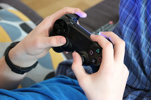 person holding Sony PS4 dual shock, game, video, gaming, controller HD wallpaper