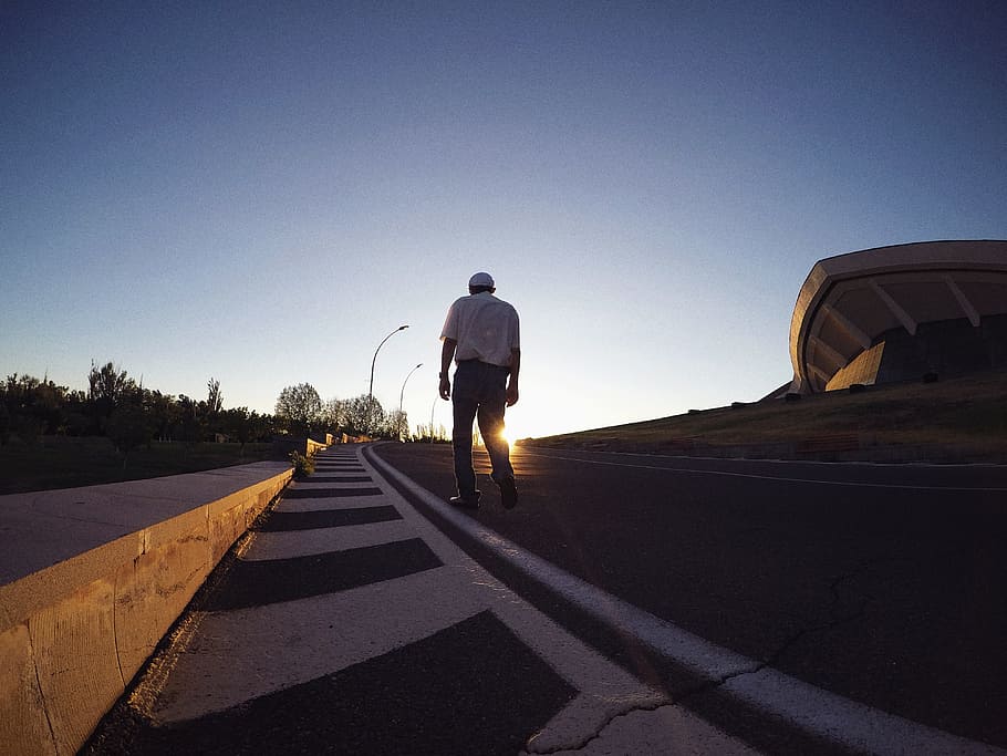 Walker, Sunrise, Sunset, Sunset, Man, Rode, pensioner, happy HD wallpaper