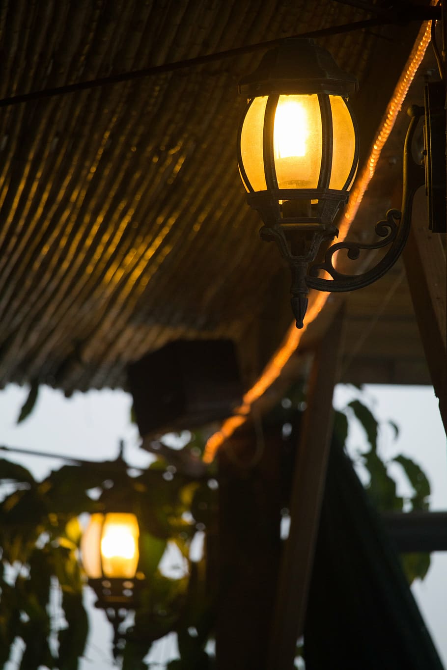 peaceful, light, candlestick, lantern, decoration, rustic, lighting HD wallpaper