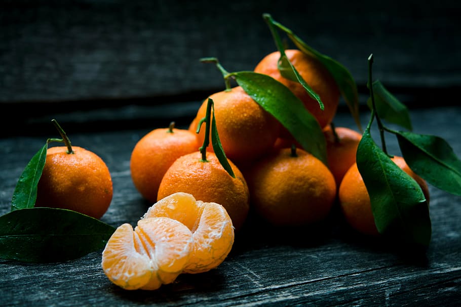 orange fruits, tangerine, healthy, food, vitamin, green, leaf HD wallpaper