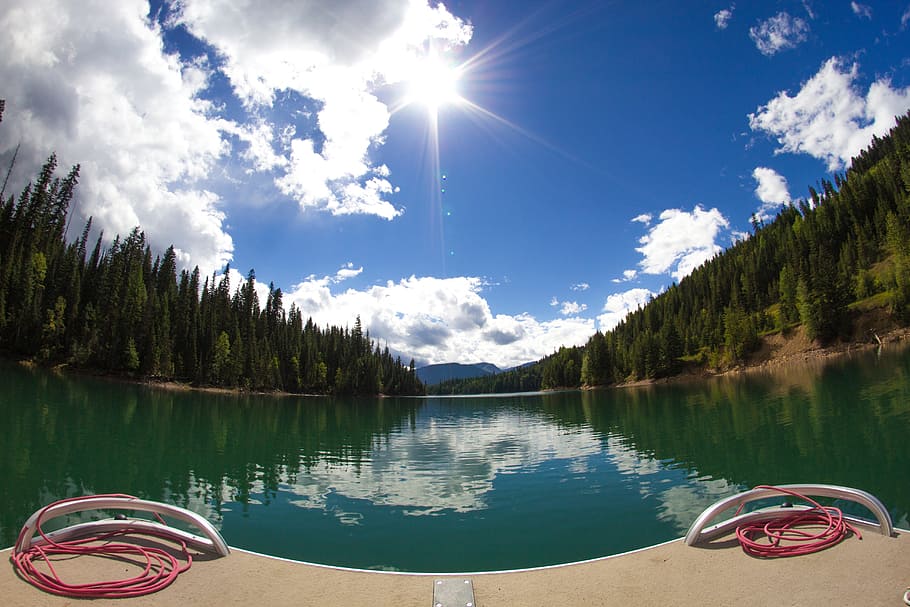 boat, lake, water, reflection, sky, clouds, blue, sunny, sunlight HD wallpaper