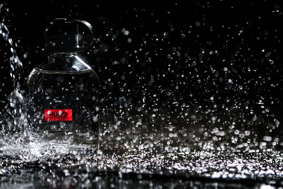 Close-up Photo of Water Drops on Bottle, black background, bubbles HD wallpaper