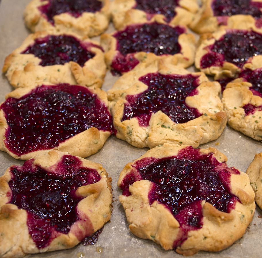 fruit tart, baking, mini pie, blackberry, blueberry, raspberry HD wallpaper