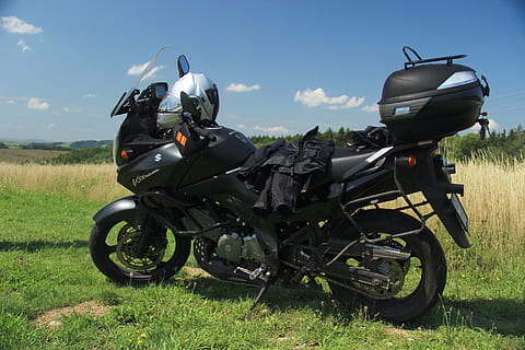 motorcycle, suzuki, v-strom, pause, break, transportation, mode of transportation HD wallpaper