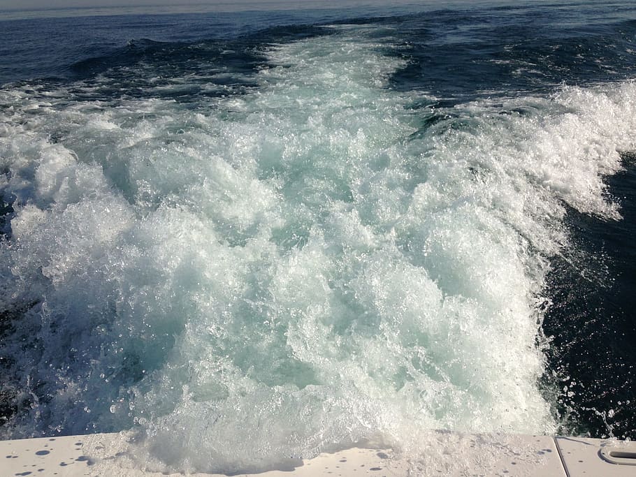 wake, water, stream, lake, boating, sea, wave, spray, speed HD wallpaper