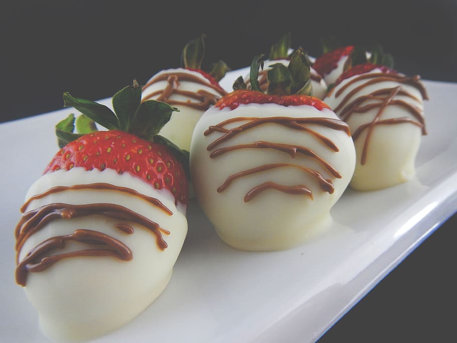 strawberries, chocolate, dessert, food and drink, indulgence HD wallpaper