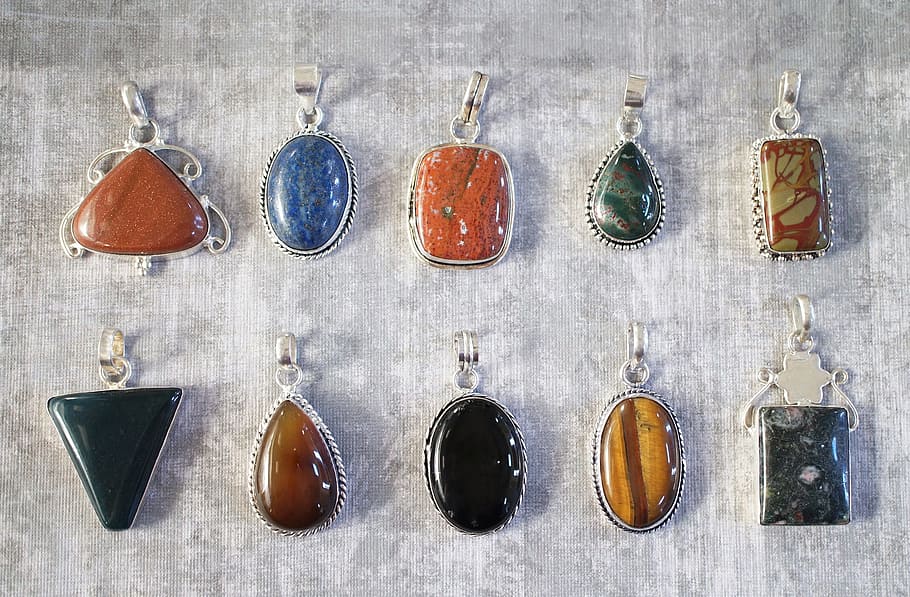 assorted-color stone pendant lot, gemstone, pendants, jewelry HD wallpaper
