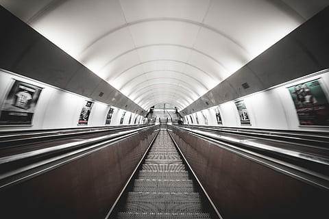 Symmetric Public Transport Network Underground Escalator, architecture HD wallpaper