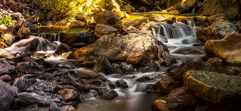 view of river, rock formation and fountain, golden, flowing, water HD wallpaper