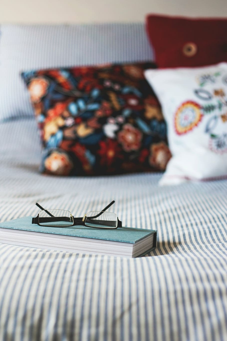 eyeglasses on book, black, frame, blue, hard, bound, bedroom HD wallpaper