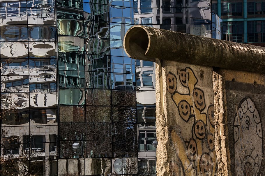 berlin wall, building, germany, monument, fragment, spray, commemorate HD wallpaper