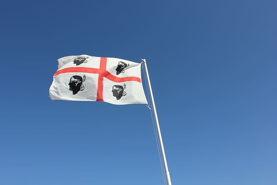 flag, wind, italy, fluttering, patriotic, blue sky, sardinia HD wallpaper