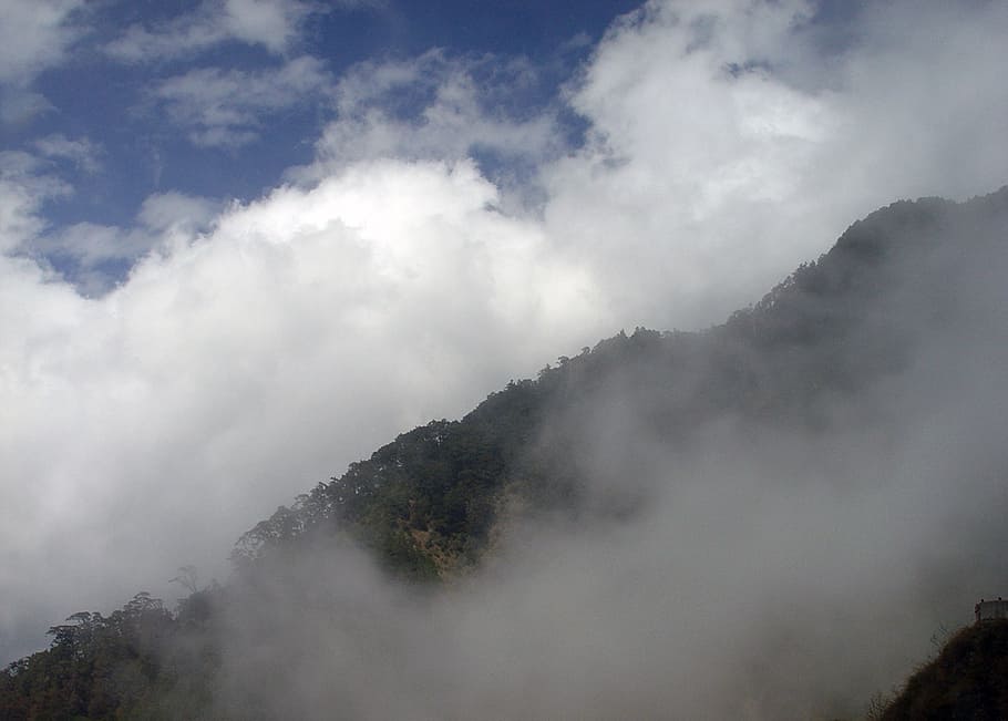mountain, a surname, mist, clouds, southern cross, cloud - sky HD wallpaper
