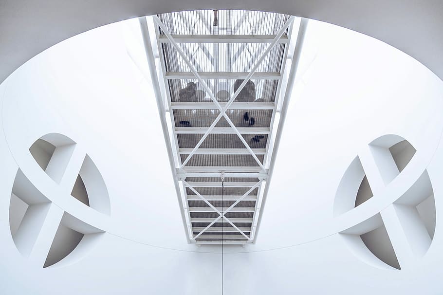 worm's eye photography of white concrete building, gray birdcage in white structure HD wallpaper