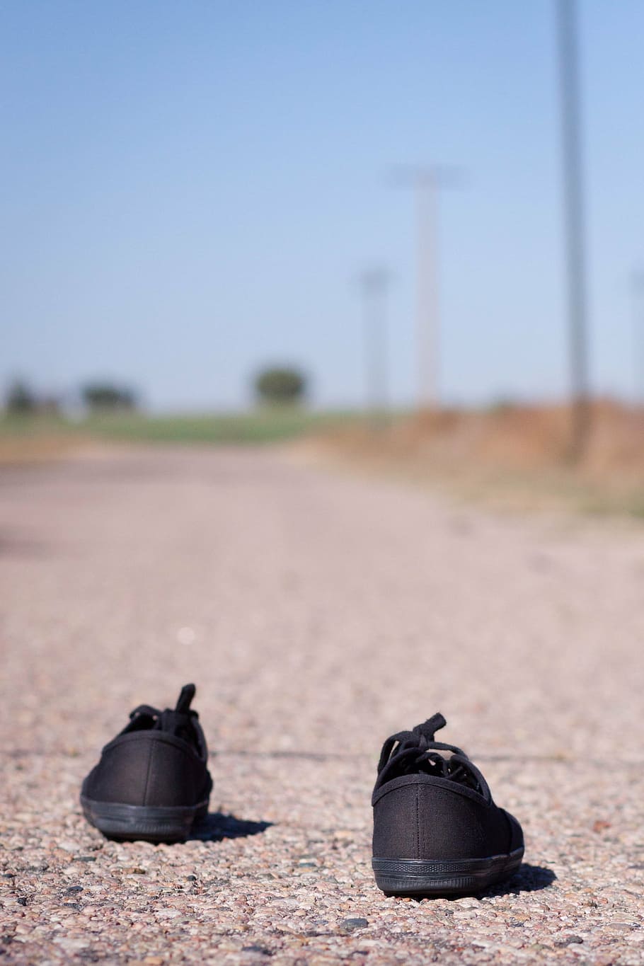 dom, shoes, path, road, summer, travel, outdoor, active, exercise HD wallpaper