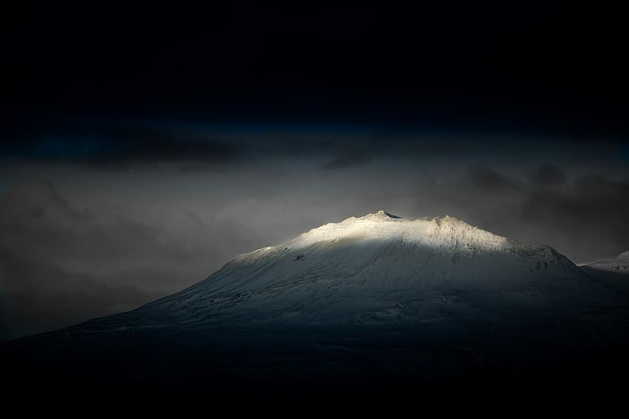white mountain under cloudy sky, white mountain with clouds, snow HD wallpaper