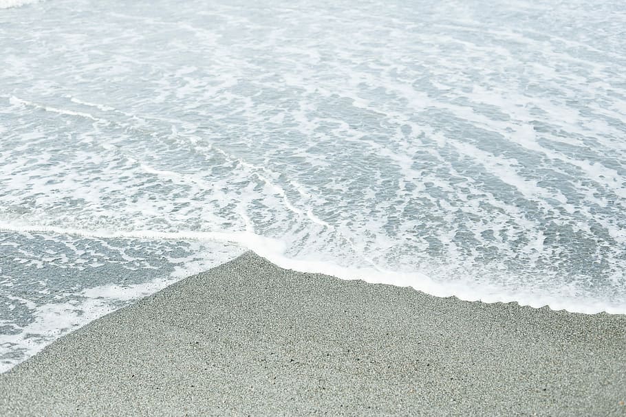 bird's eye view of seashore, gray beach shore, water, sand, ocean HD wallpaper