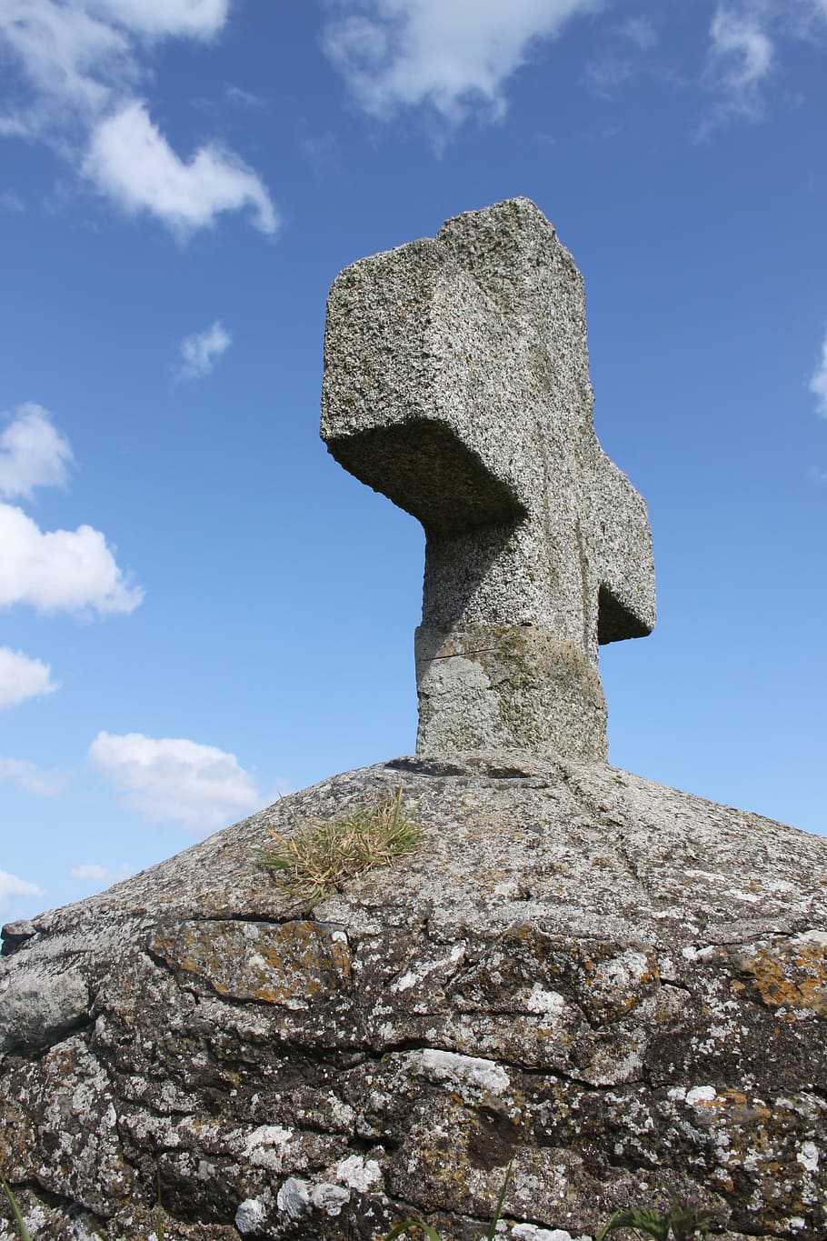 Stone Cross, Cross, Cross, Clouds, Sky Stone, places of interest HD wallpaper