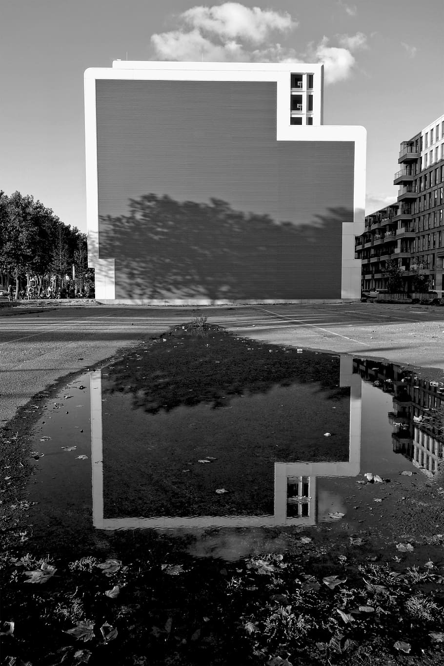 building, water, puddle, reflection, structure, stone, urban HD wallpaper