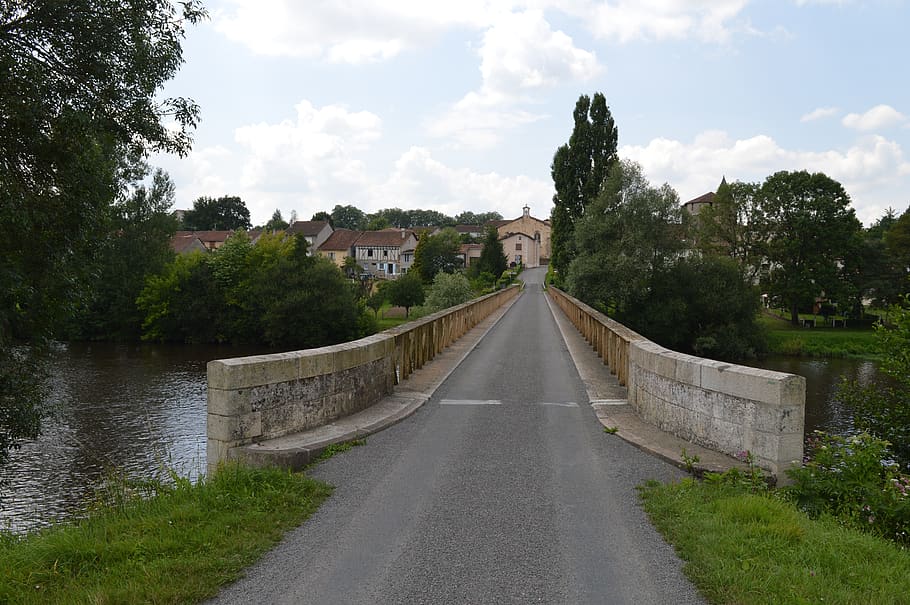 bridge, town, architecture, river, building, old, outdoor, historical HD wallpaper