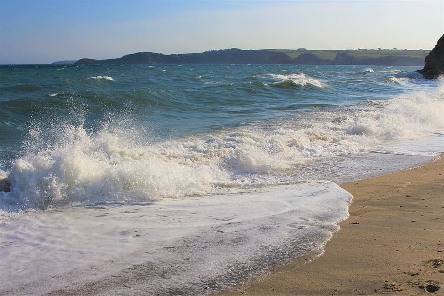 sea, waves, water, beach, nature, blue, summer, splash, sunny HD wallpaper