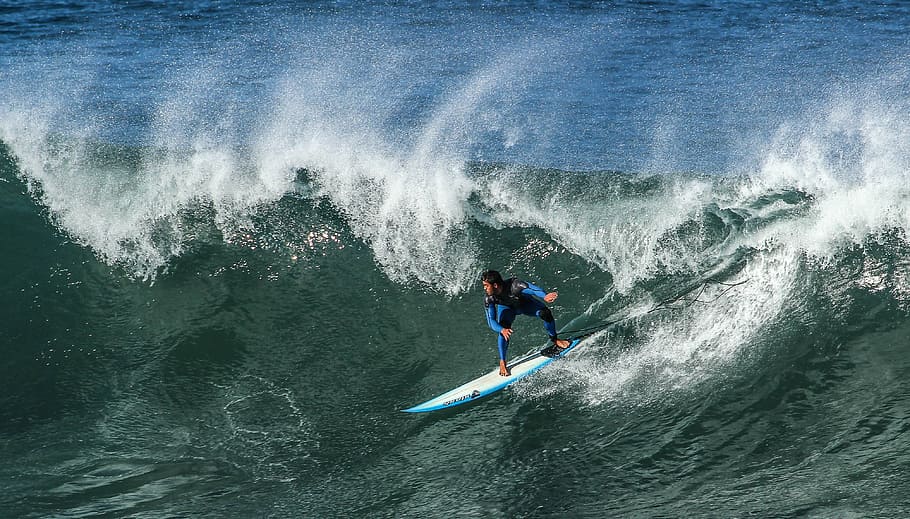 man doing surfing on ocean wave, beach, sea, waves, tablista HD wallpaper