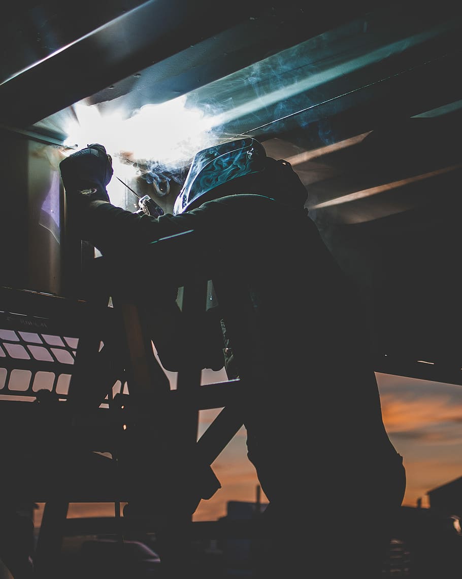 man welding, closeup photo of man welding machine, welder, work HD wallpaper