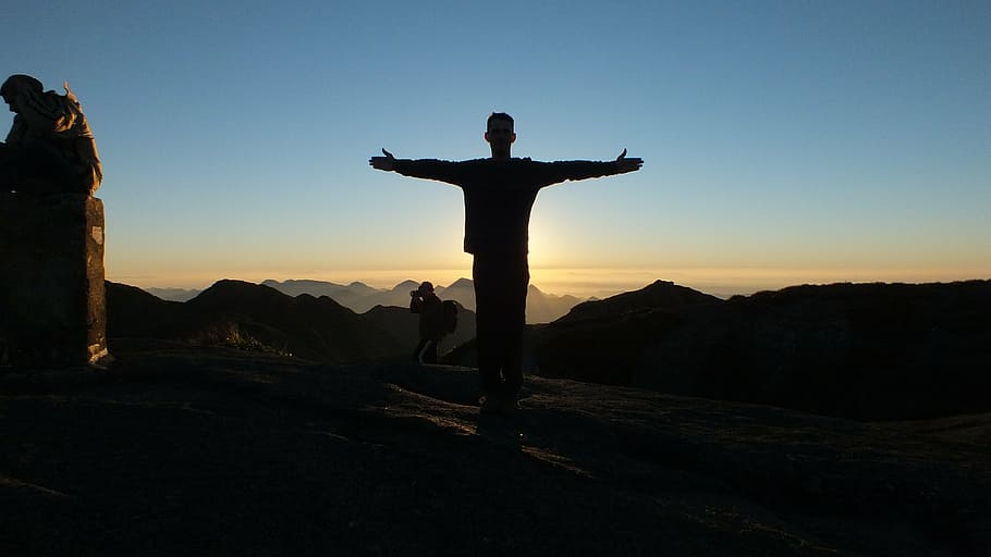 man standing during daytime, mountain, dom, sunset, pleasure HD wallpaper
