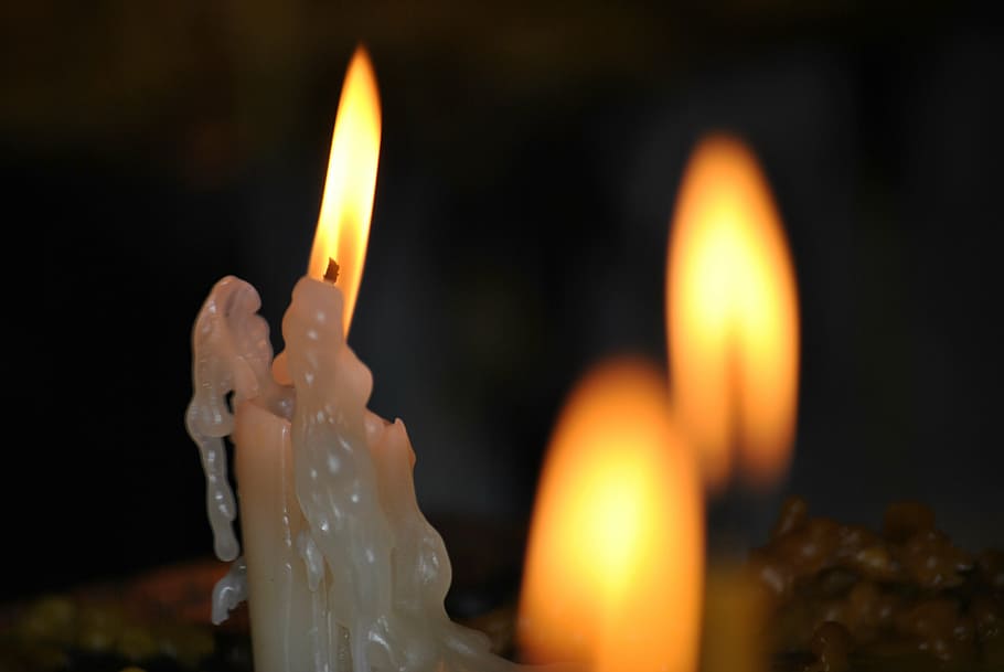 candles, sorrow, fire, wax, easy, darkness, church, pray, burning HD wallpaper