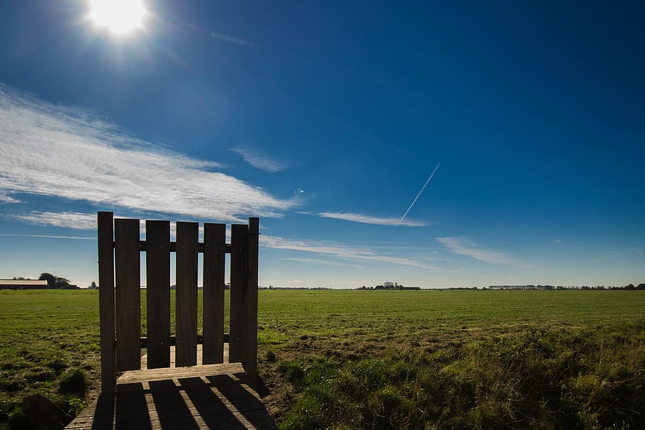 brown wooden fence on daytime, landscape, lonely, shadow, sun blue sky HD wallpaper