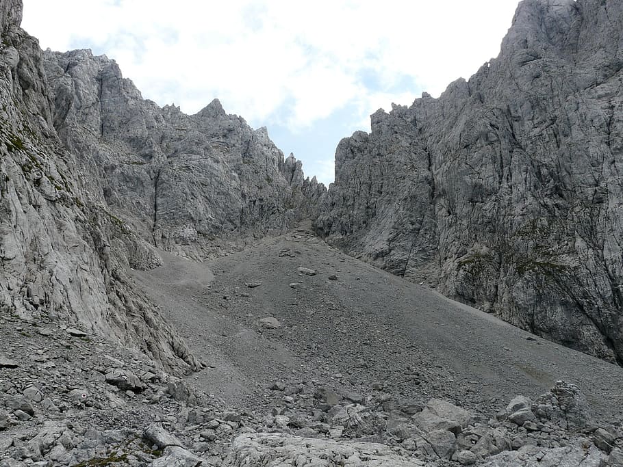 Angle, Mountains, Scree, high angle, rubble field, gravel downhill HD wallpaper