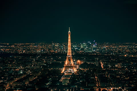 Eiffel Tower at night, Eiffel Tower in Paris during night time HD wallpaper