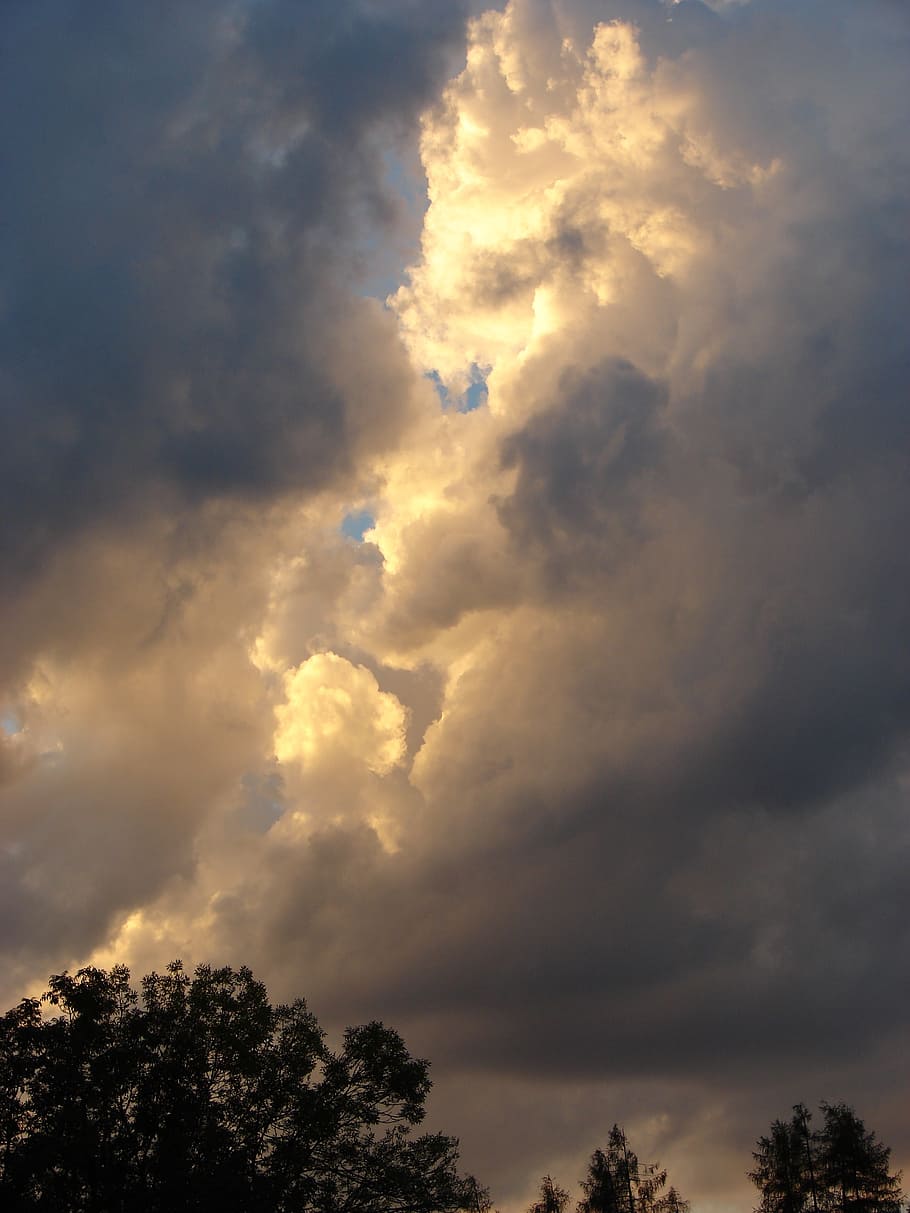 clouds, cloud face, back light, mood, silhouette, rays, dramatic sky HD wallpaper