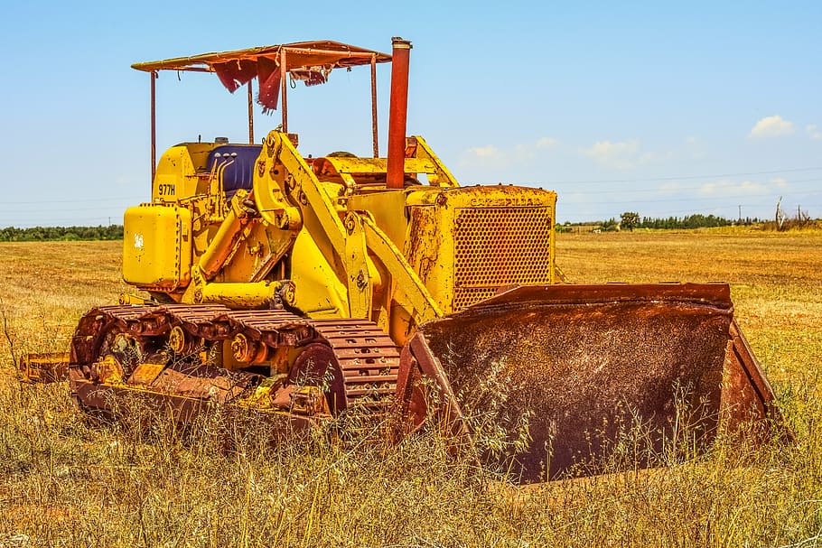 bulldozer, old, rusty, machinery, vehicle, heavy, yellow, abandoned HD wallpaper