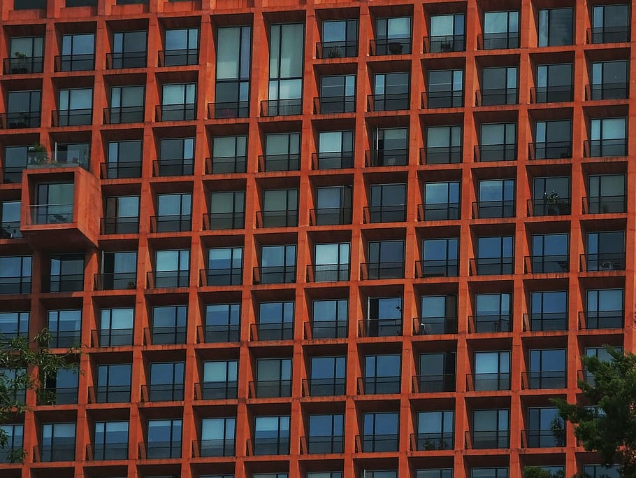 brown concrete building, windows, structure, architecture, balcony HD wallpaper