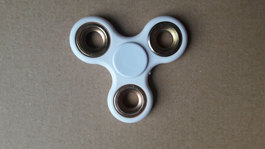 fidget spinner, relaxing, modern, close-up, indoors, no people HD wallpaper