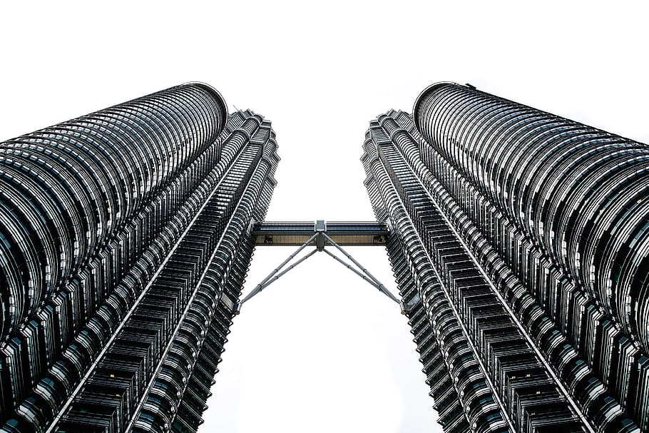 worms eyeview photography of Petronas Tower during daytime, low angle photography of Petronas Tower, Malaysia, HD wallpaper