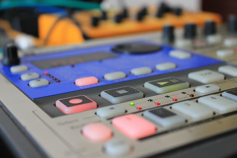 music, sequencer, synthesizer, technology, control, equipment HD wallpaper