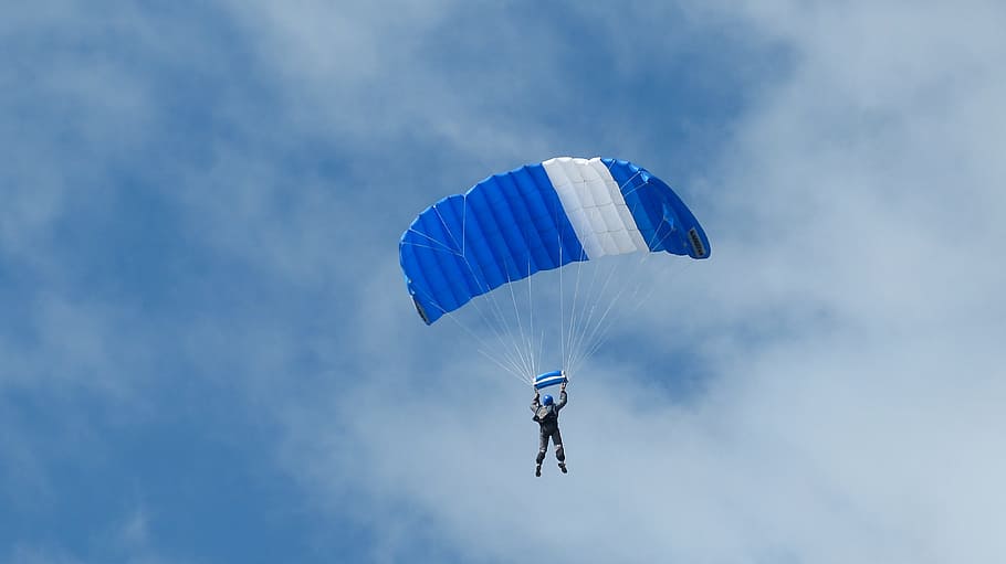 parachute, parachutist, sky, float, fly, blue white, skydiving HD wallpaper
