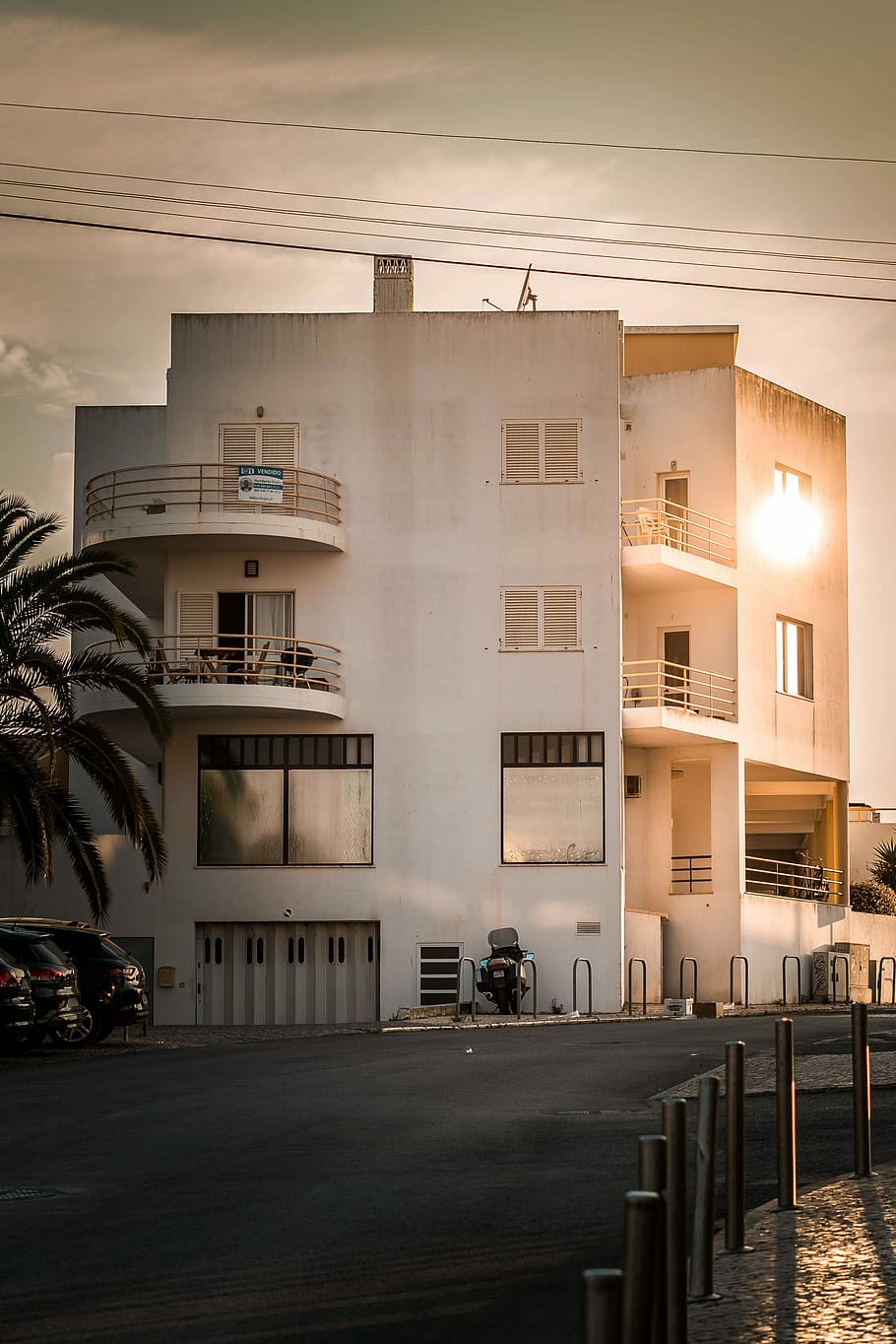 For sale, architectural photography of building, house, sun, sunset HD wallpaper