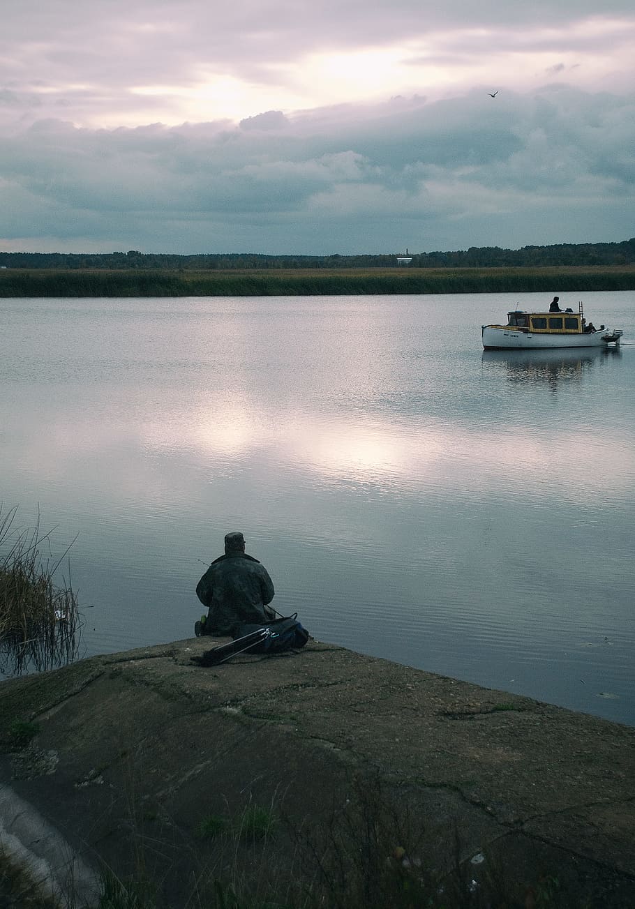 Fisher and boat, landscape, people, water, lake, nature, nautical Vessel HD wallpaper