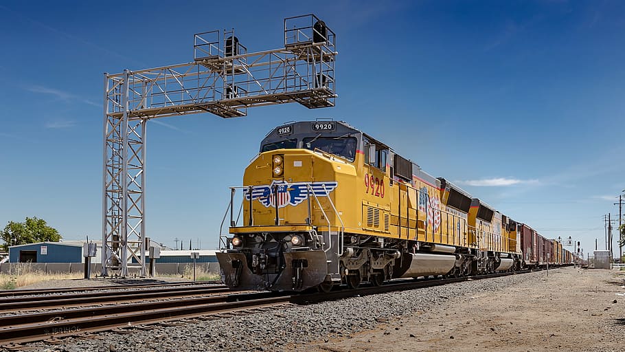 yellow train, usa, california, railroad, union pacific, railway, HD wallpaper