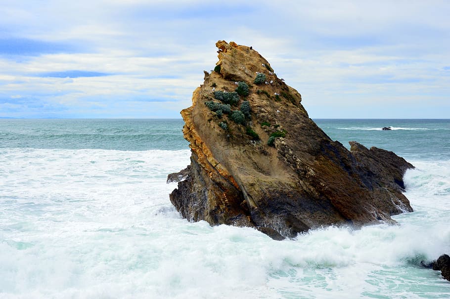 Basque, Coast, Rock, Ocean, Wave, Scum, basque coast, sea, horizon over water HD wallpaper