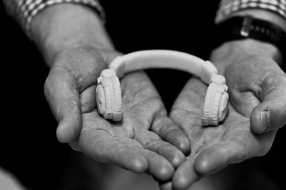 Headset, Small, Music, Hands, Earphone, human body part, human hand HD wallpaper