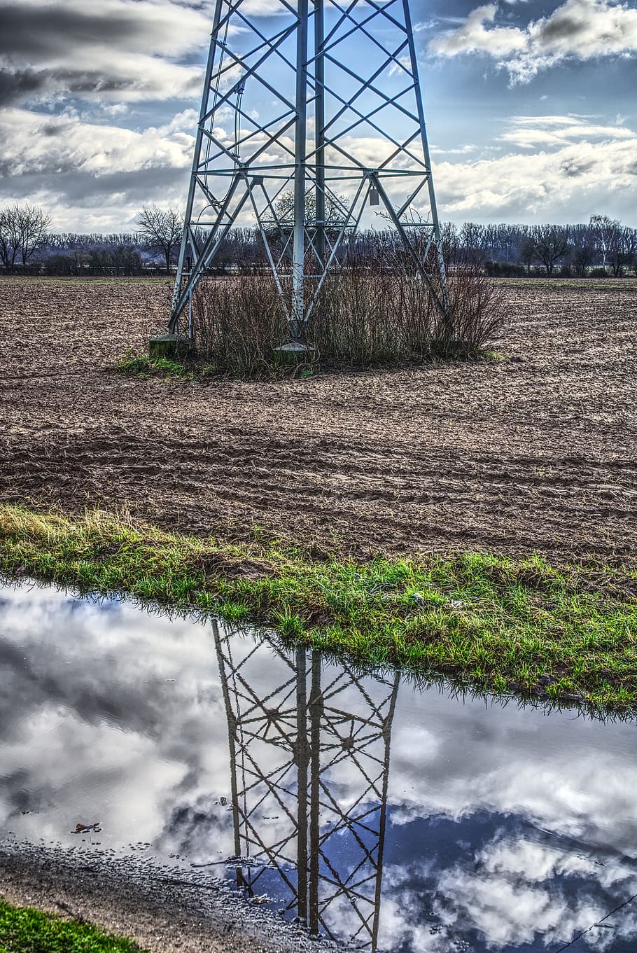 strommast, puddle, mirroring, reflection, power poles, current HD wallpaper