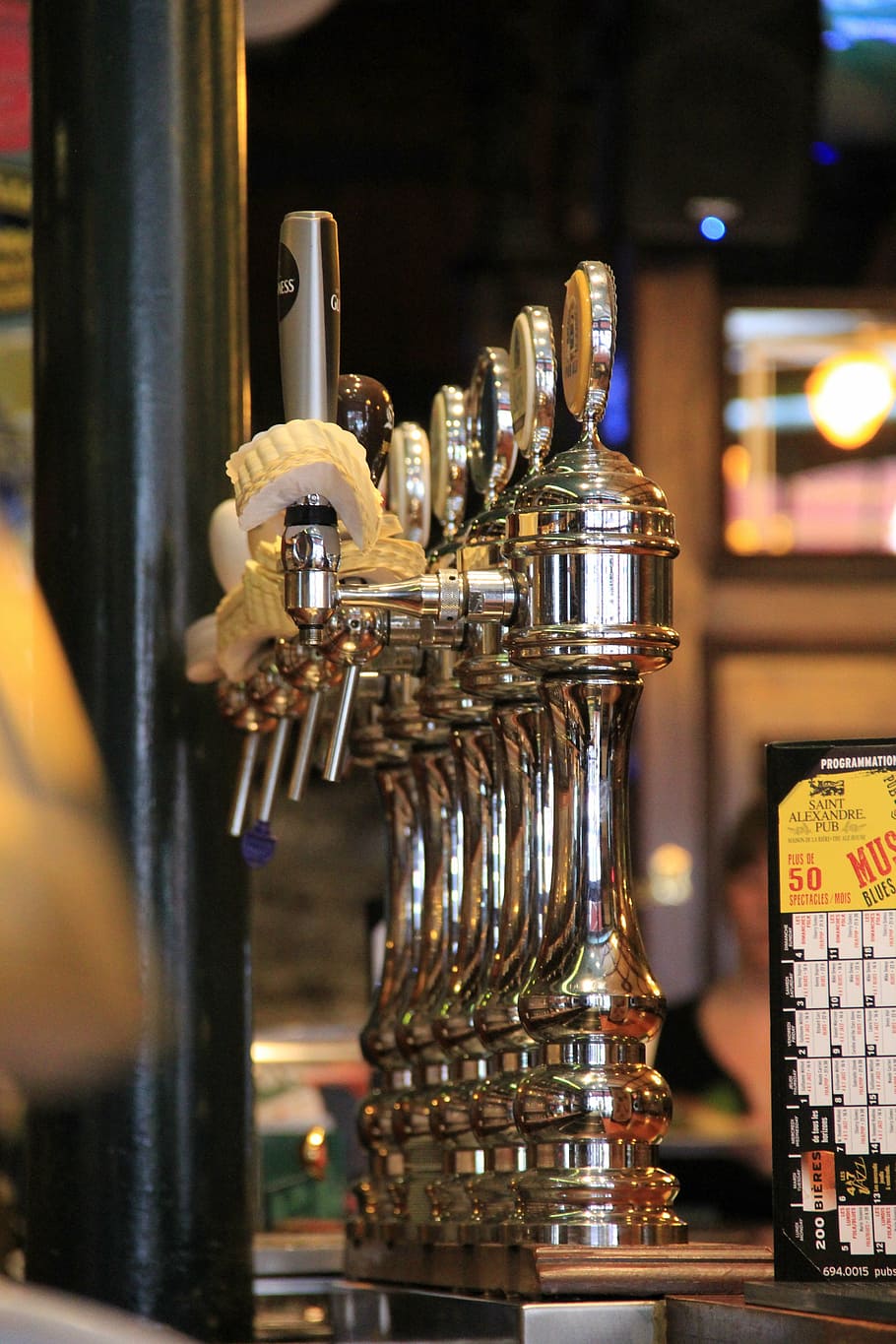 beer, beer tap, glitter, bar - drink establishment, container HD wallpaper