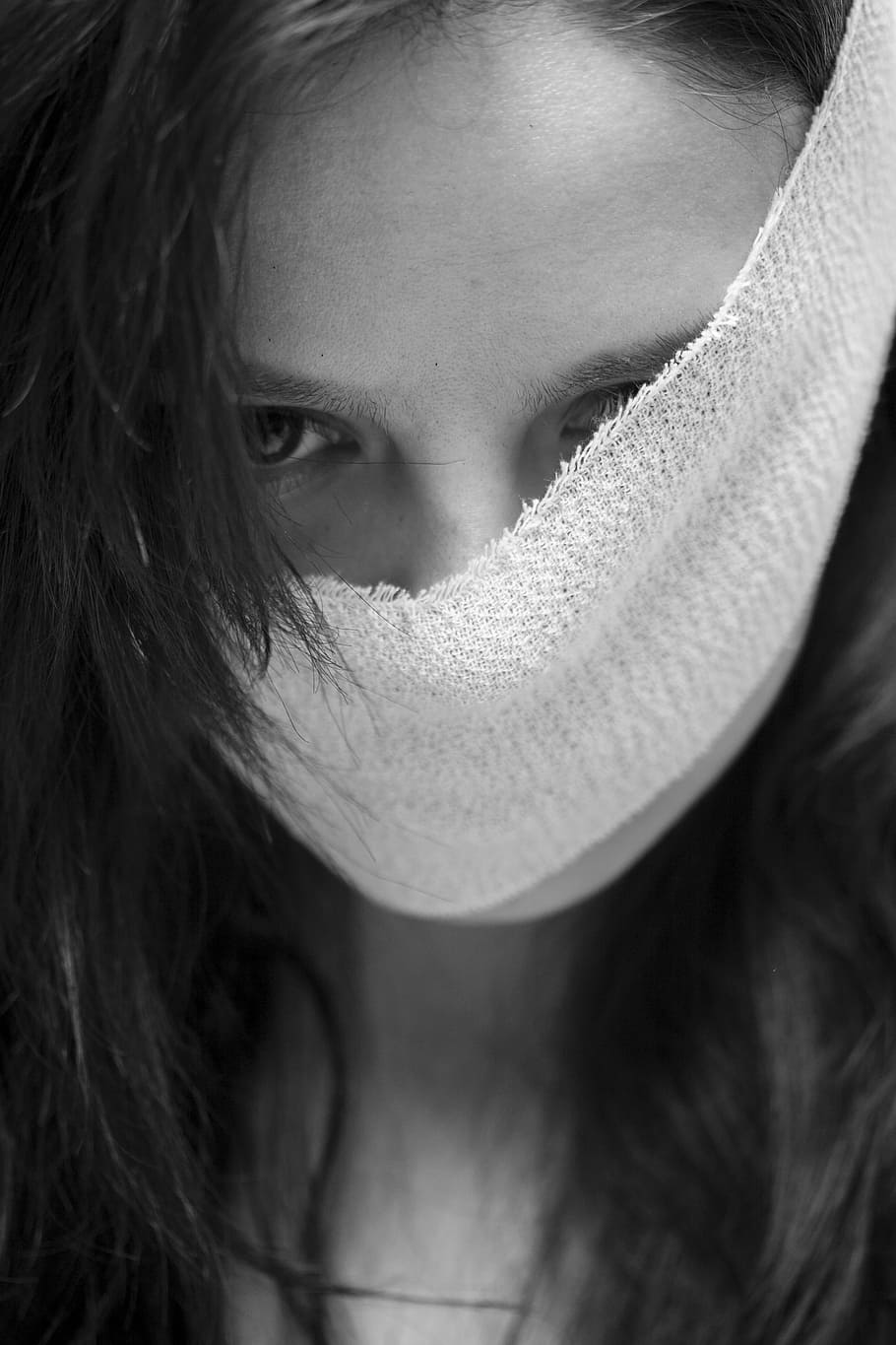 greycale photo of woman, model, beautiful, portrait, face, fashion shoot HD wallpaper