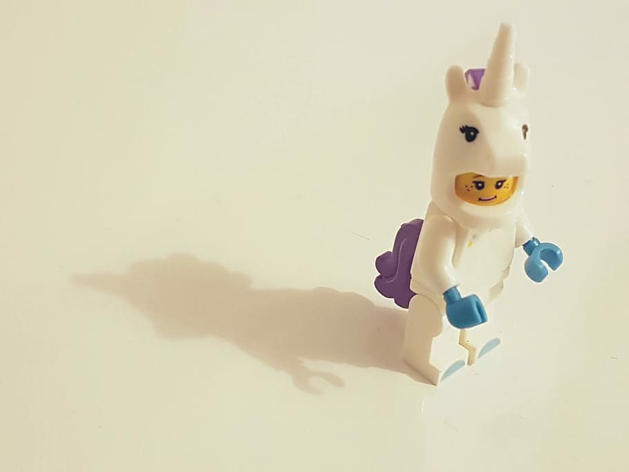 Lego unicorn toy, white unicorn minifigs plastic toy, lego man, HD wallpaper
