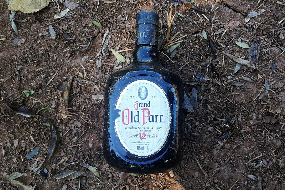 Drink, Whiskey, Bottle, Ground, ampty, alcohol, day, no people HD wallpaper